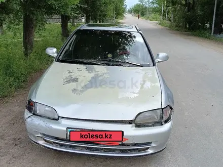 Honda Civic 1993 года за 800 000 тг. в Отеген-Батыр – фото 2