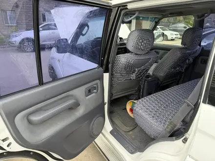 Toyota Land Cruiser Prado 1998 года за 6 500 000 тг. в Астана – фото 15