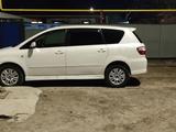 Toyota Ipsum 2004 годаүшін5 800 000 тг. в Атырау – фото 2