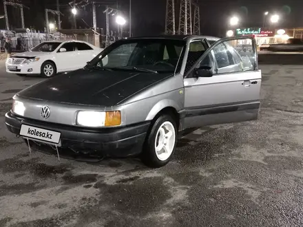 Volkswagen Passat 1989 года за 900 000 тг. в Тараз – фото 2