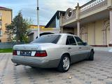 Mercedes-Benz E 220 1993 годаүшін2 000 000 тг. в Туркестан – фото 4