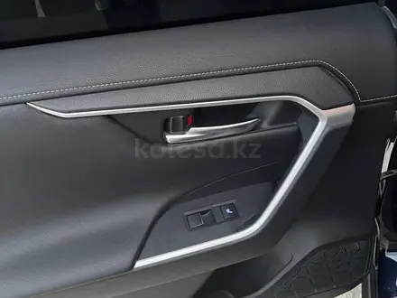 Toyota RAV4 2019 года за 14 300 000 тг. в Актау – фото 8