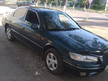 Toyota Camry 1996 года за 2 900 000 тг. в Семей – фото 3