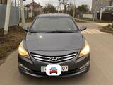 Hyundai Solaris 2015 года за 4 500 000 тг. в Уральск – фото 3