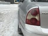 Volkswagen Passat 2001 годаfor2 500 000 тг. в Астана – фото 5