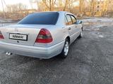 Mercedes-Benz C 180 1995 года за 1 700 000 тг. в Семей – фото 4