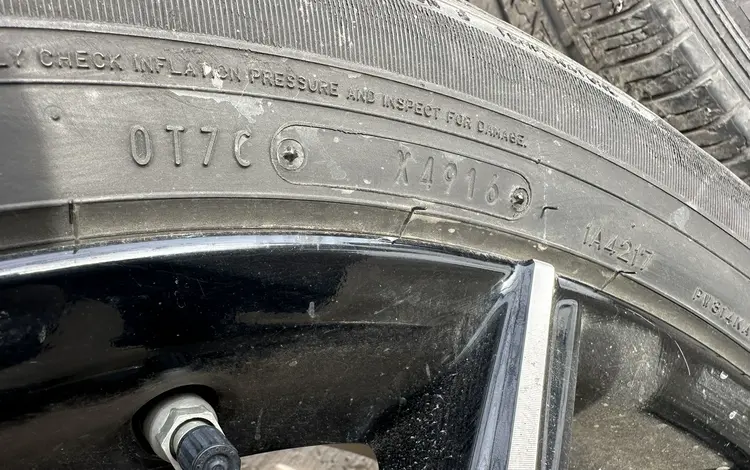 Летние шины Dunlop 235/55/18үшін63 000 тг. в Алматы