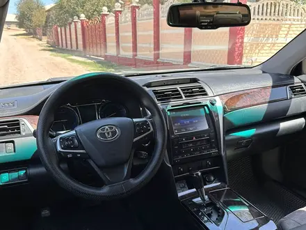 Toyota Camry 2015 года за 13 500 000 тг. в Шымкент – фото 13