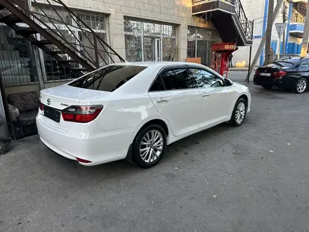Toyota Camry 2015 года за 9 700 000 тг. в Шымкент – фото 11