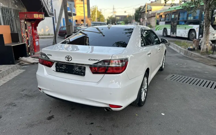 Toyota Camry 2015 года за 9 700 000 тг. в Шымкент