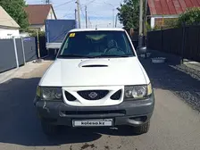 Nissan Terrano, 2001