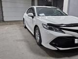 Toyota Camry 2020 года за 13 500 000 тг. в Караганда – фото 3