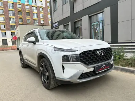 Hyundai Santa Fe 2022 года за 23 500 000 тг. в Астана – фото 2