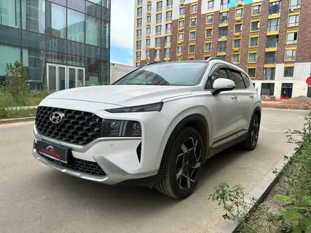 Hyundai Santa Fe 2022 года за 23 500 000 тг. в Астана – фото 3