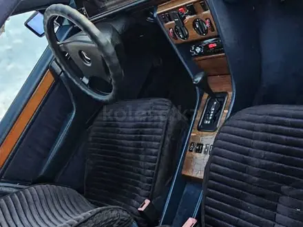 Mercedes-Benz E 230 1991 года за 2 350 000 тг. в Шымкент – фото 2