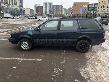 Volkswagen Passat 1990 года за 1 250 000 тг. в Астана – фото 5