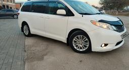 Toyota Sienna 2013 года за 13 000 000 тг. в Уральск – фото 2