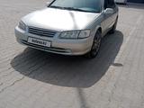 Toyota Camry 2001 годаүшін3 900 000 тг. в Актобе