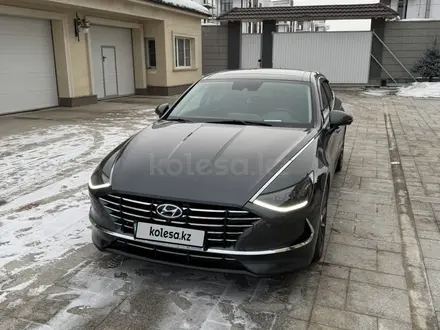 Hyundai Sonata 2020 года за 12 300 000 тг. в Алматы – фото 18