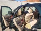 Lexus RX 300 2001 года за 5 990 000 тг. в Актобе – фото 5