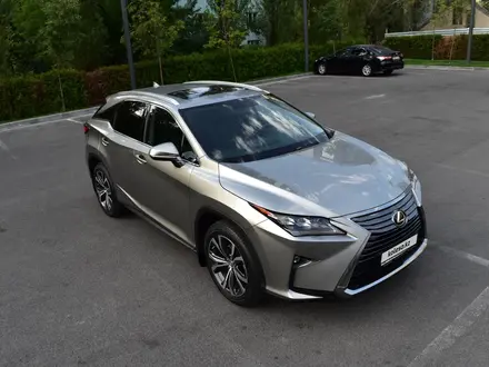 Lexus RX 200t 2017 года за 23 000 000 тг. в Алматы