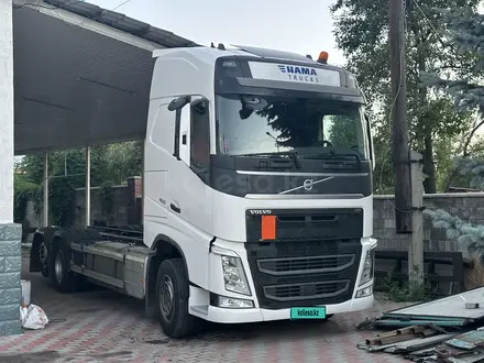 Volvo  FH 2016 года за 37 000 000 тг. в Алматы – фото 6