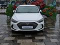 Hyundai Elantra 2018 годаfor8 390 000 тг. в Алматы – фото 2