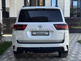 Toyota Land Cruiser 2023 годаүшін45 000 000 тг. в Шымкент – фото 5