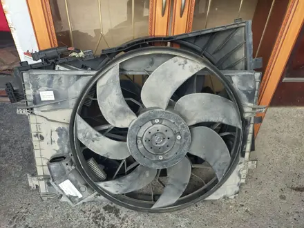 Диффузор радиатора охлаждения за 75 000 тг. в Алматы