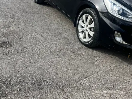Hyundai Accent 2013 года за 4 200 000 тг. в Шымкент – фото 4