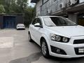 Chevrolet Aveo 2015 года за 3 100 000 тг. в Алматы – фото 3