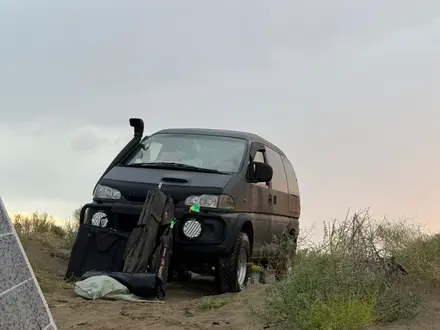 Mitsubishi Delica 1996 года за 6 500 000 тг. в Алматы