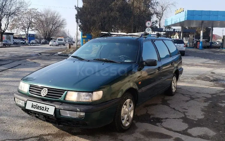 Volkswagen Passat 1996 годаfor1 500 000 тг. в Шымкент