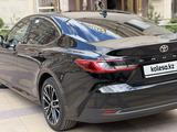 Toyota Camry 2025 годаүшін21 500 000 тг. в Астана – фото 5
