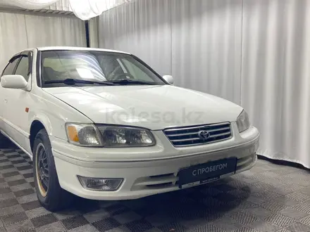 Toyota Camry 2001 года за 2 500 000 тг. в Алматы