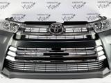 Передний бампер на Toyota Highlander за 45 000 тг. в Алматы