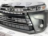 Передний бампер на Toyota Highlander за 45 000 тг. в Алматы – фото 2
