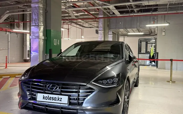 Hyundai Sonata 2023 года за 11 400 000 тг. в Астана