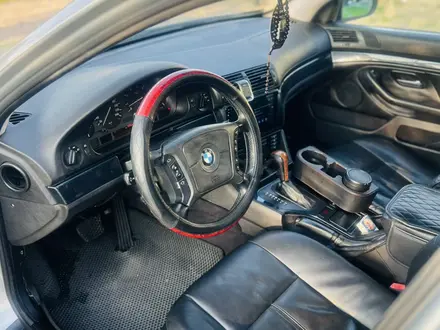 BMW 528 1997 года за 3 400 000 тг. в Алматы – фото 10
