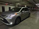 Toyota Sienna 2021 годаfor21 150 000 тг. в Астана – фото 3