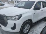 Toyota Hilux 2023 года за 20 500 000 тг. в Астана