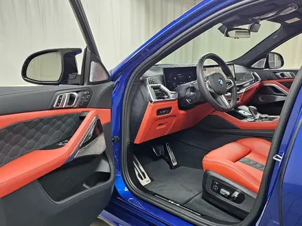 BMW X6 M 2025 года за 89 000 000 тг. в Алматы – фото 9
