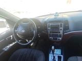 Hyundai Santa Fe 2007 года за 5 600 000 тг. в Актау – фото 2