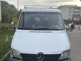 Mercedes-Benz Sprinter 2002 года за 5 000 000 тг. в Алматы – фото 5