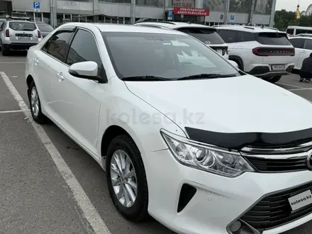 Toyota Camry 2015 года за 8 500 000 тг. в Алматы – фото 2