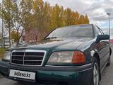 Mercedes-Benz C 180 1995 года за 1 500 000 тг. в Астана – фото 2