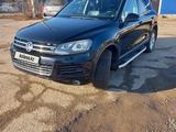 Volkswagen Touareg 2011 годаүшін14 000 000 тг. в Актобе – фото 2