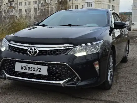 Toyota Camry 2018 года за 13 500 000 тг. в Экибастуз