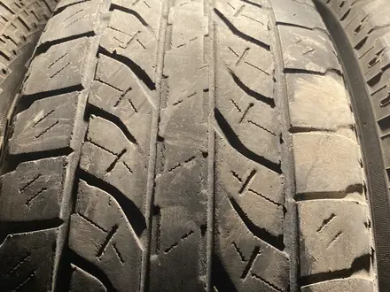 Шины 265/65R17 за 10 000 тг. в Актау