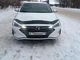 Hyundai Elantra 2019 года за 8 000 000 тг. в Караганда – фото 2